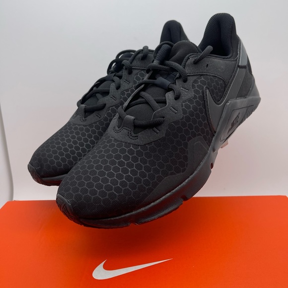 Nike Women's Legend Essential 2 Training Shoe - Picture 3 of 6